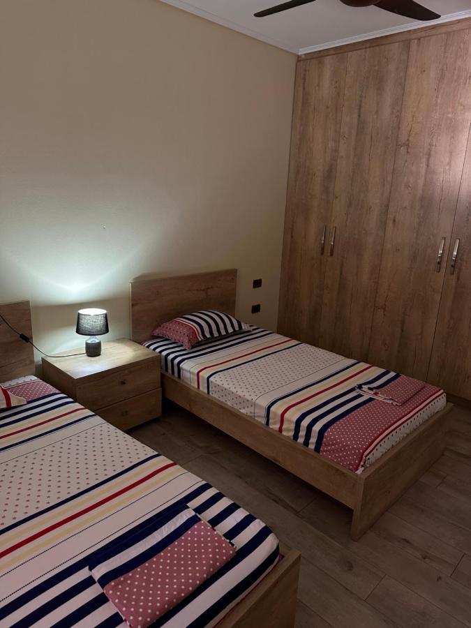 Family Apartments Саранда Экстерьер фото